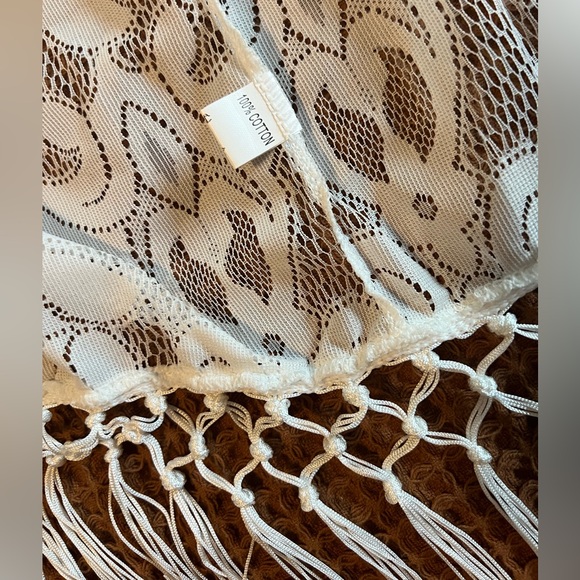 Crochet Coverup - Picture 5 of 5